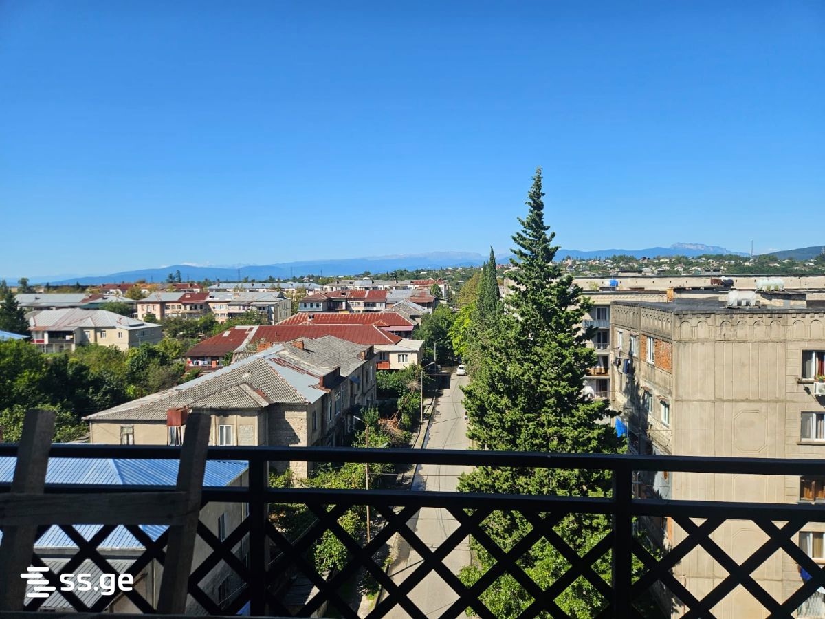 4 Room Flat For Sale view 5