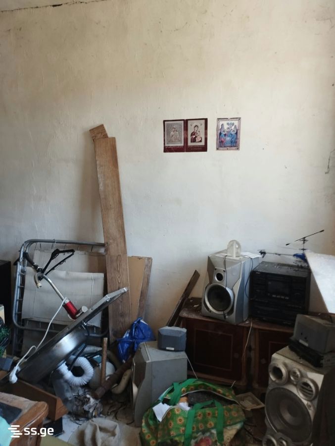2 Room Private House For Sale view 8