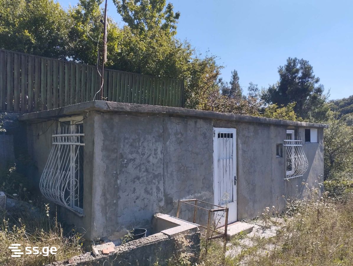 2 Room Private House For Sale view 1