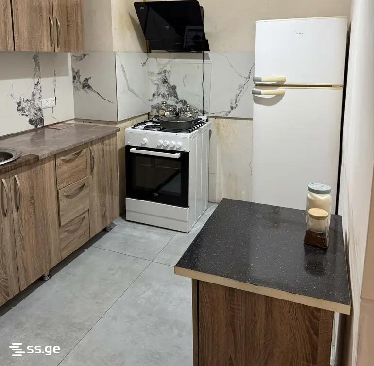 4 Room Apartment For Rent In Kakhabri District, In Batumi view 11