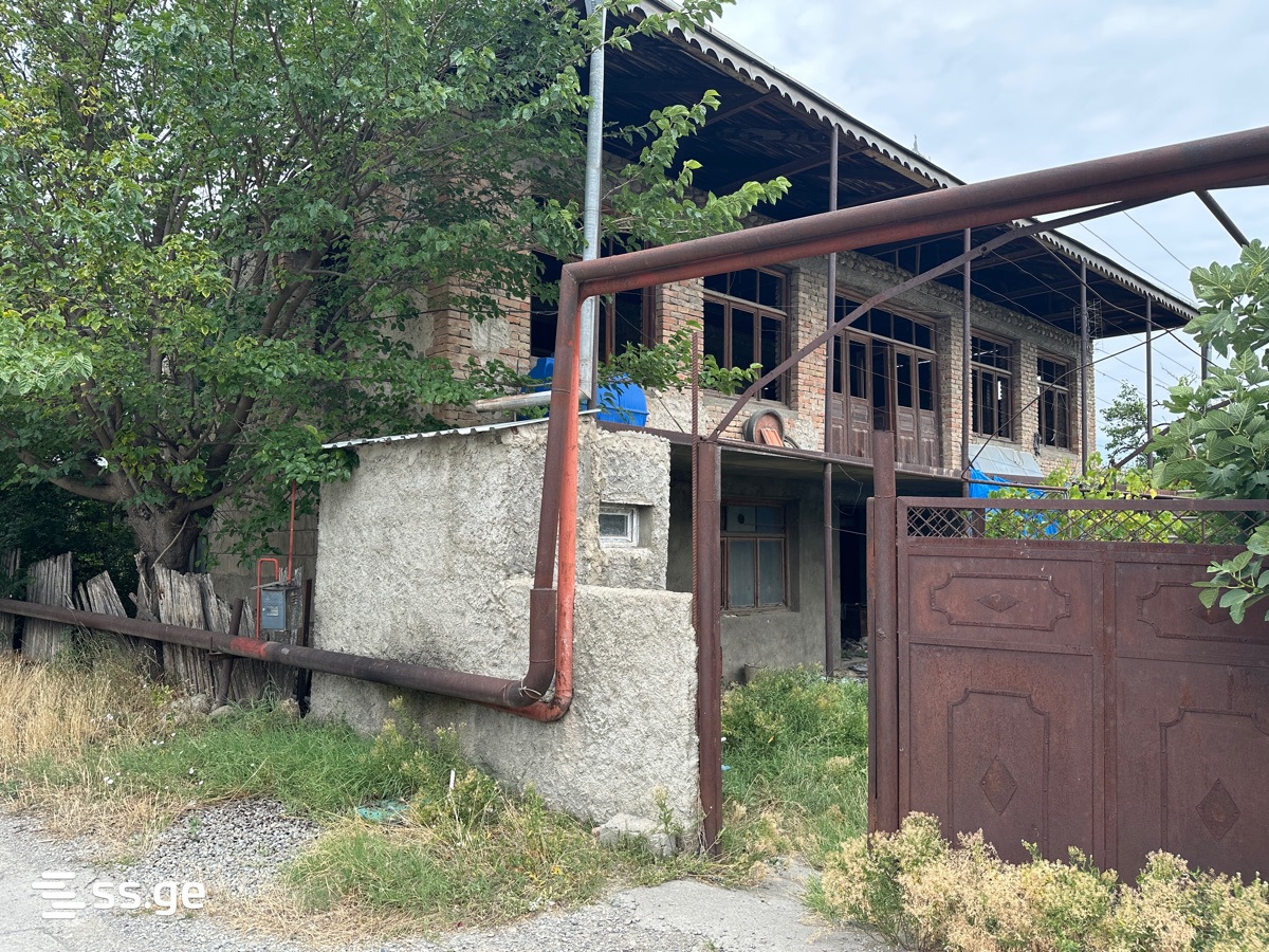 6 Room Private House For Sale view 11