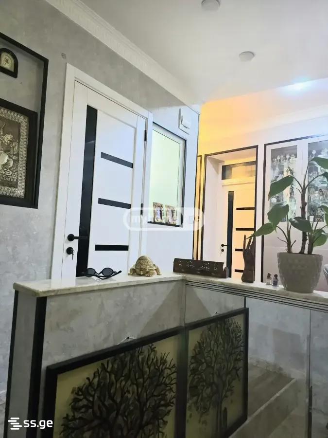 3 Room Private House For Sale view 8