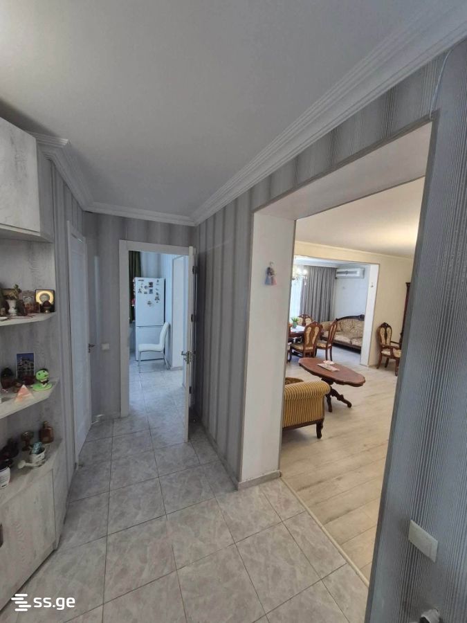 4 Room Apartment For Sale view 24