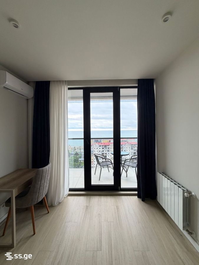 1 Room Apartment For Rent In Old Batumi District, In Batumi view 25