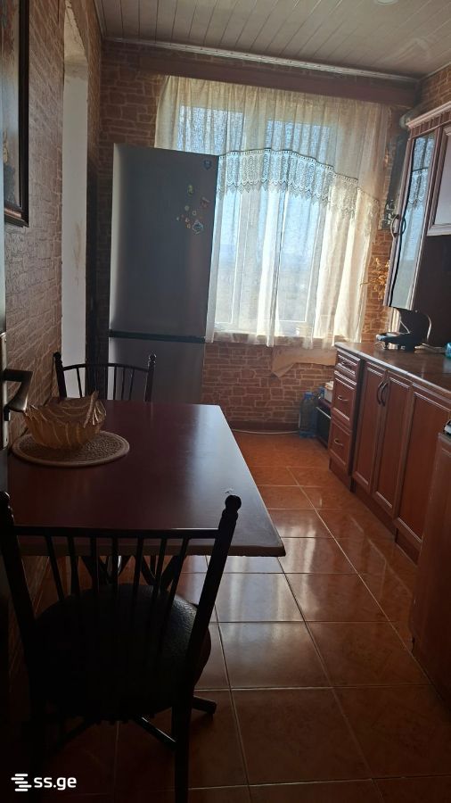 4 Room Flat For Sale view 2