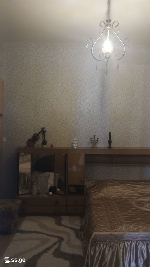 3 Room Flat For Sale view 2