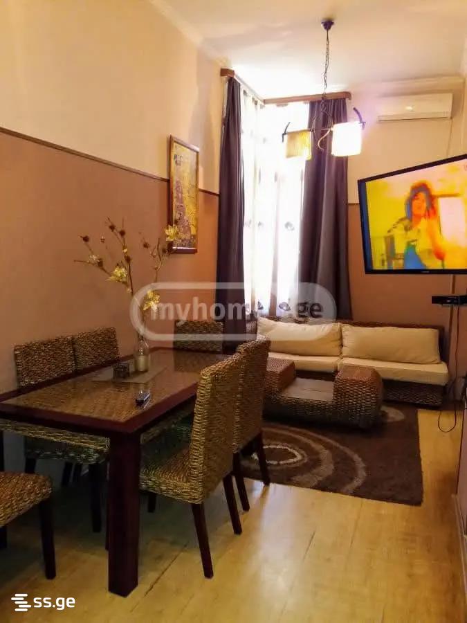 2 Room Flat Daily Rent. Chugureti view 1