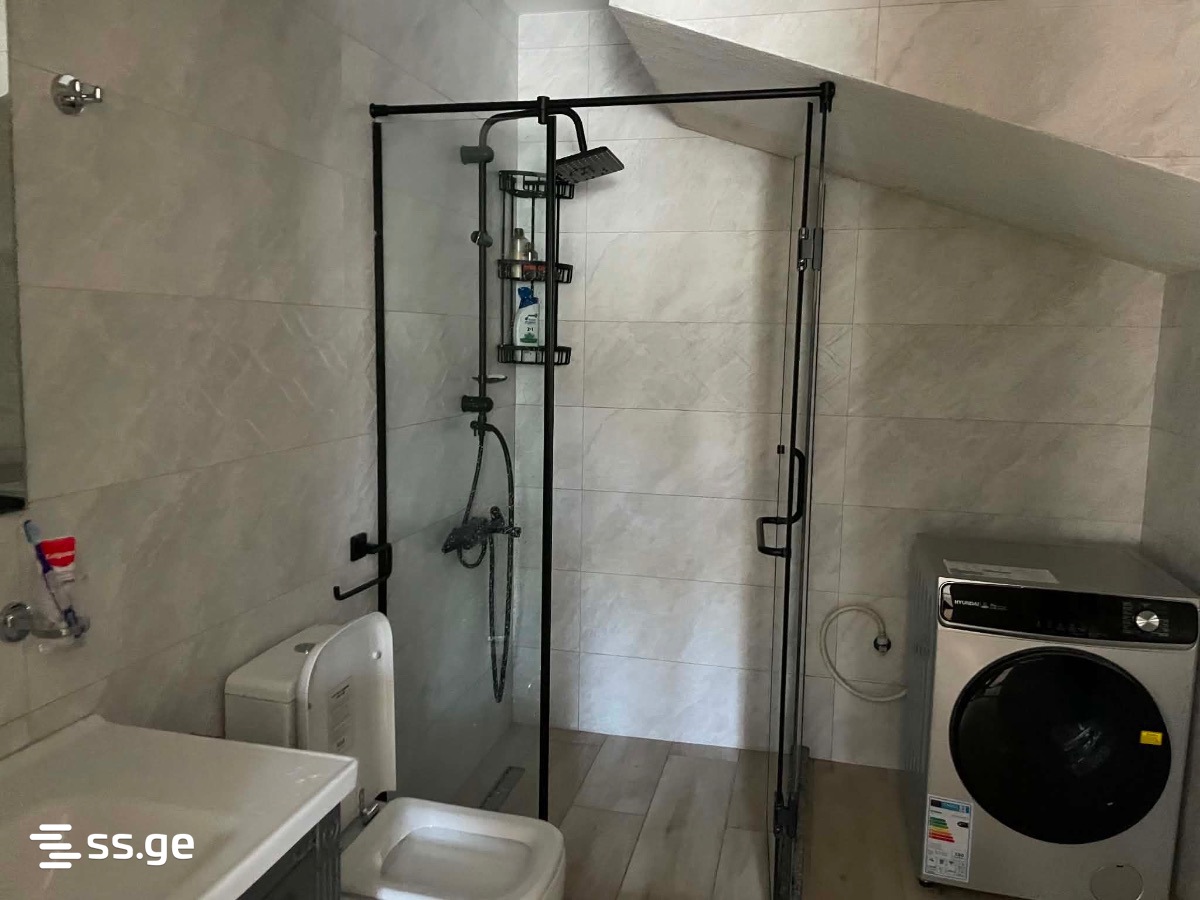 2 Room Private House Daily Rent. Makhindjauri view 4