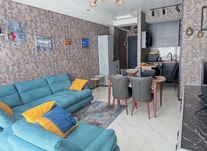 4-Zimmer-Wohnung, Gldani