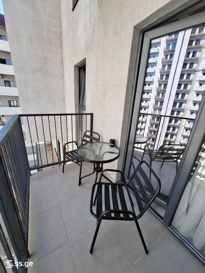 2 Room Flat Daily Rent. Didube view 3