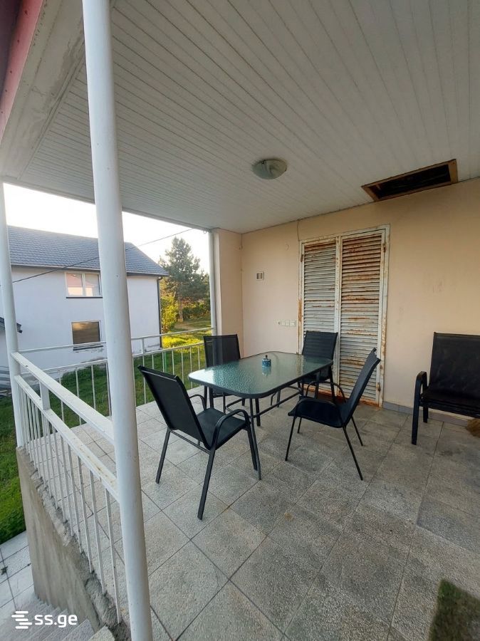 იყიდება 4-ოთახი Summer Cottage view 5