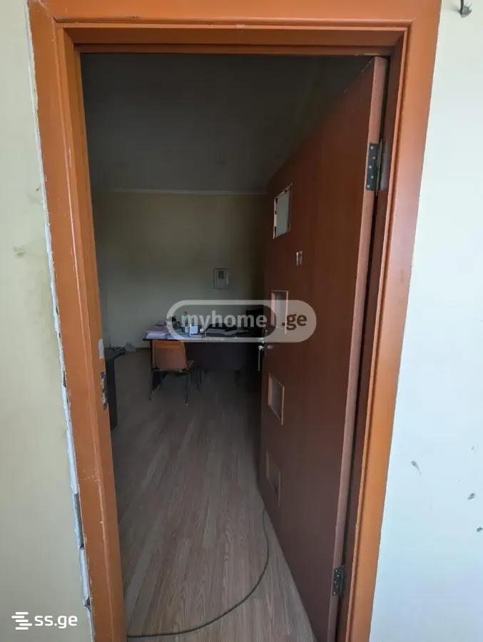 Продажа Commercial Real Estate в церовани view 4