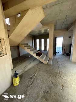 6 Room Private House For Sale view 10