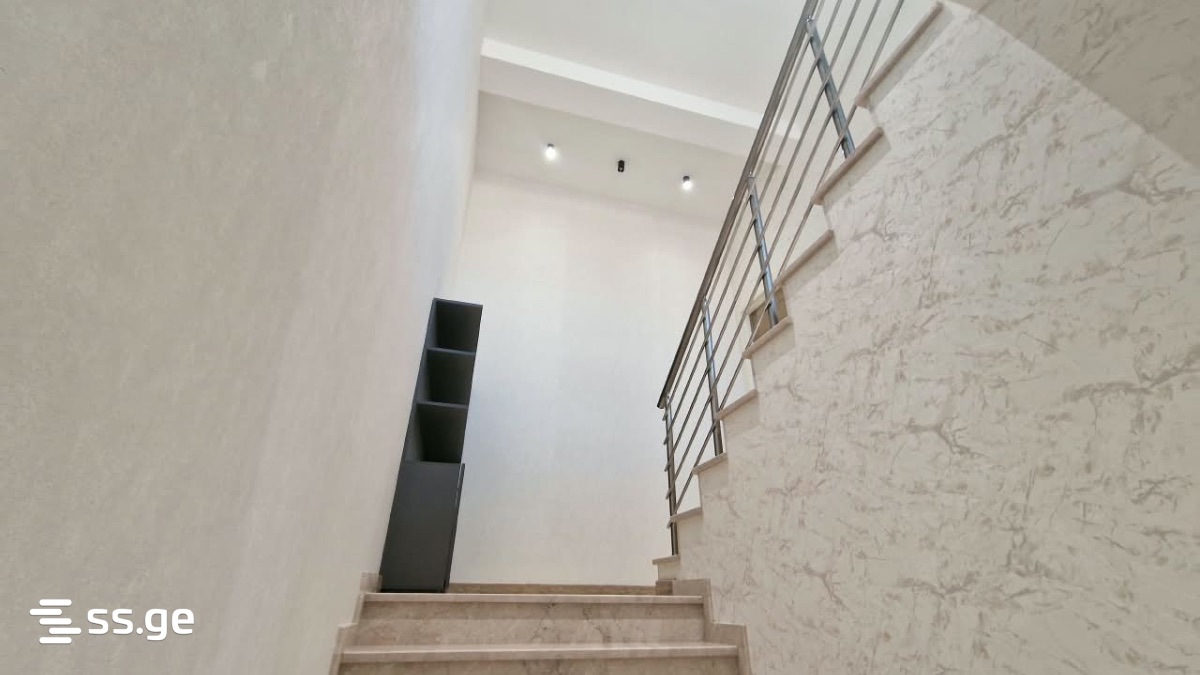7 Room Private House Daily Rent. Didi Digomi view 4