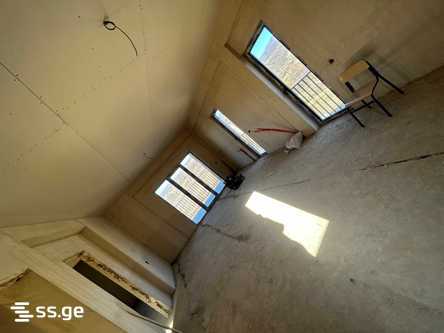 6 Room Private House For Sale view 8