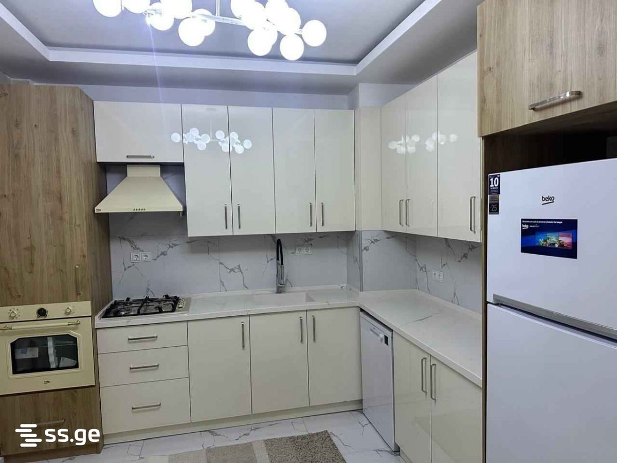 5 Room Summer Cottage For Rent. Batumi view 1