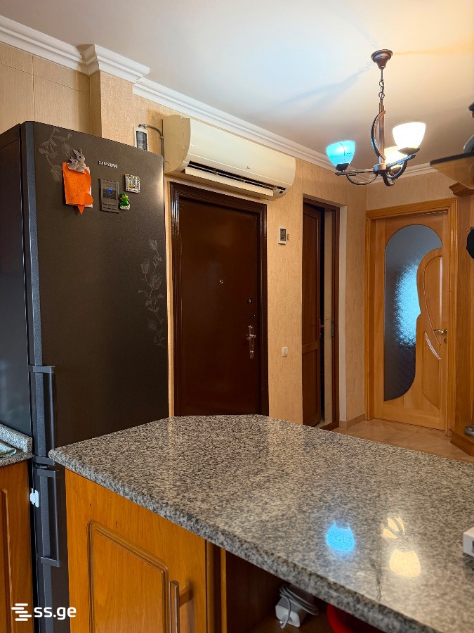 4 Room Flat For Rent. Kutaisi view 9