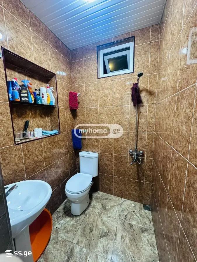 4 Room Private House For Rent. Batumi view 12