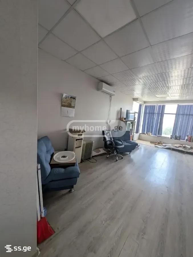 Продажа Commercial Real Estate в церовани view 2
