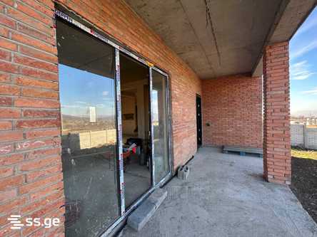6 Room Private House For Sale view 4