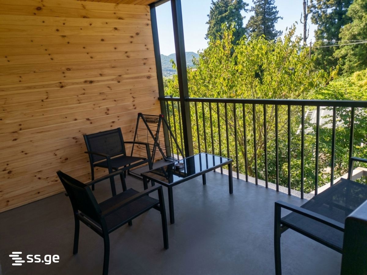 3 Room Summer Cottage For Rent. Chaqvi view 3