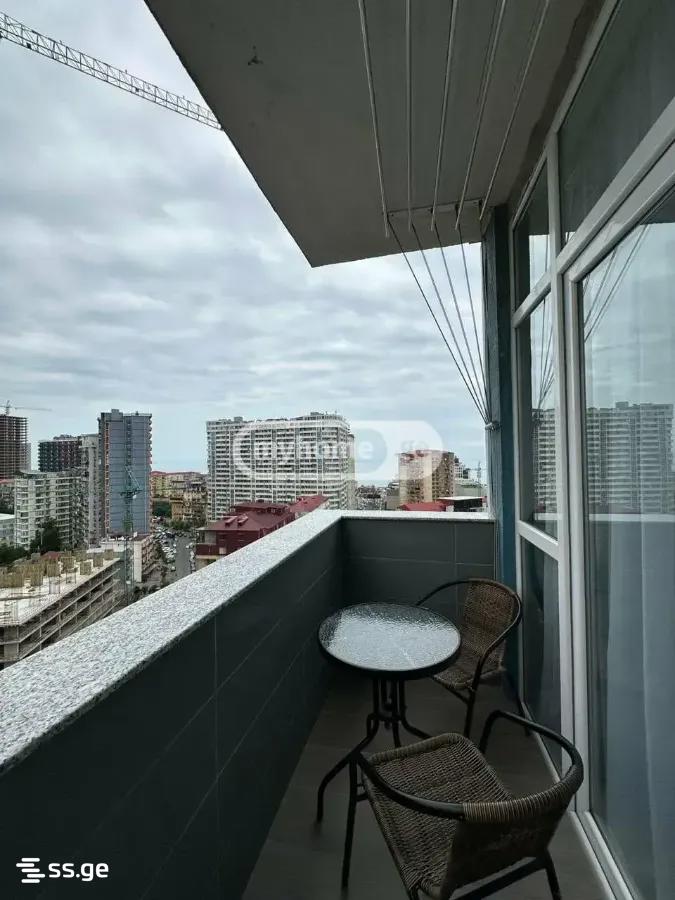1 Room Flat Daily Rent. Batumi view 4