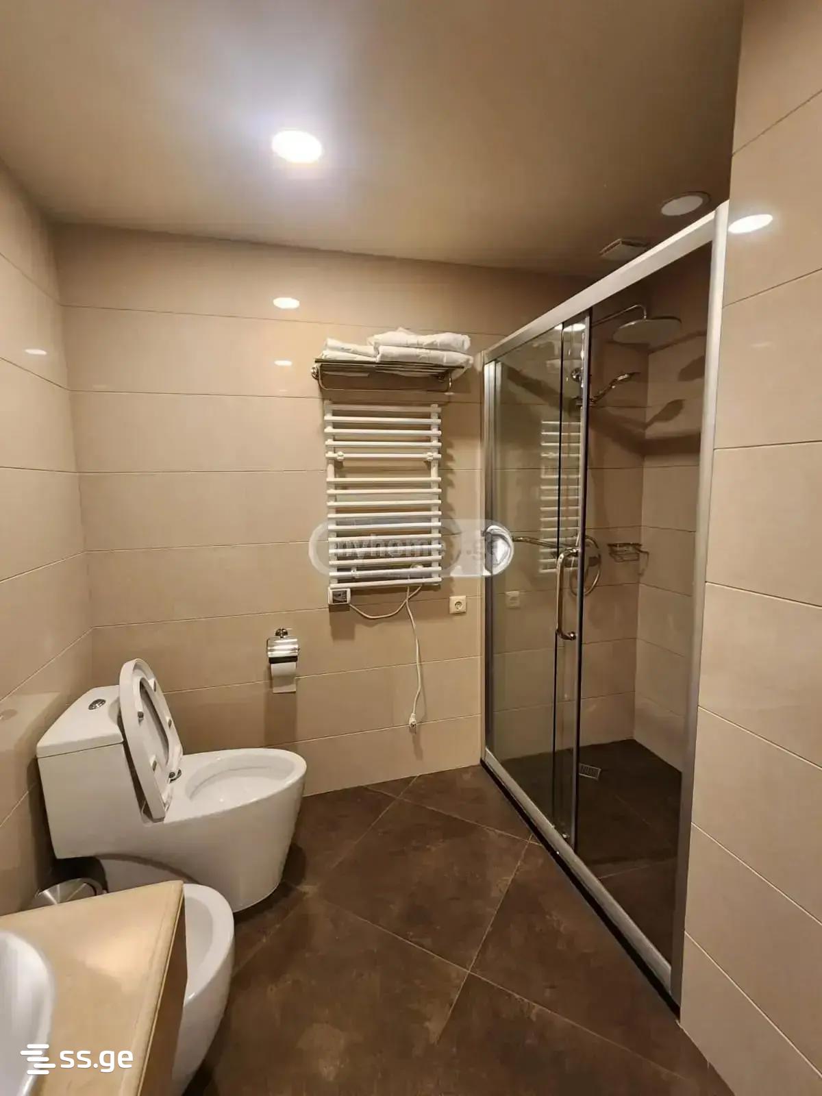 2 Room Flat Daily Rent. Chaqvi view 20