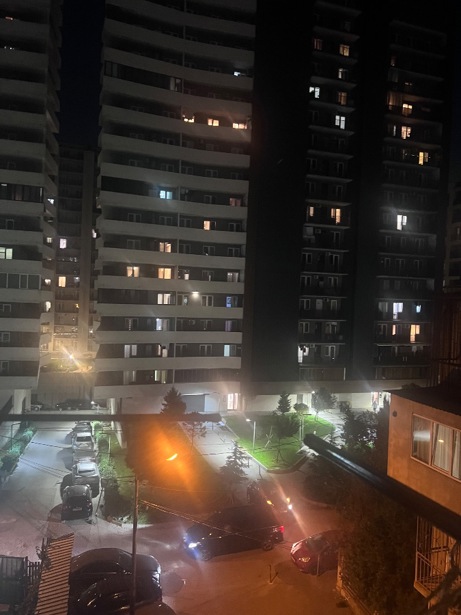 2部屋のマンション、იოანე პეტრიწის ქუჩა