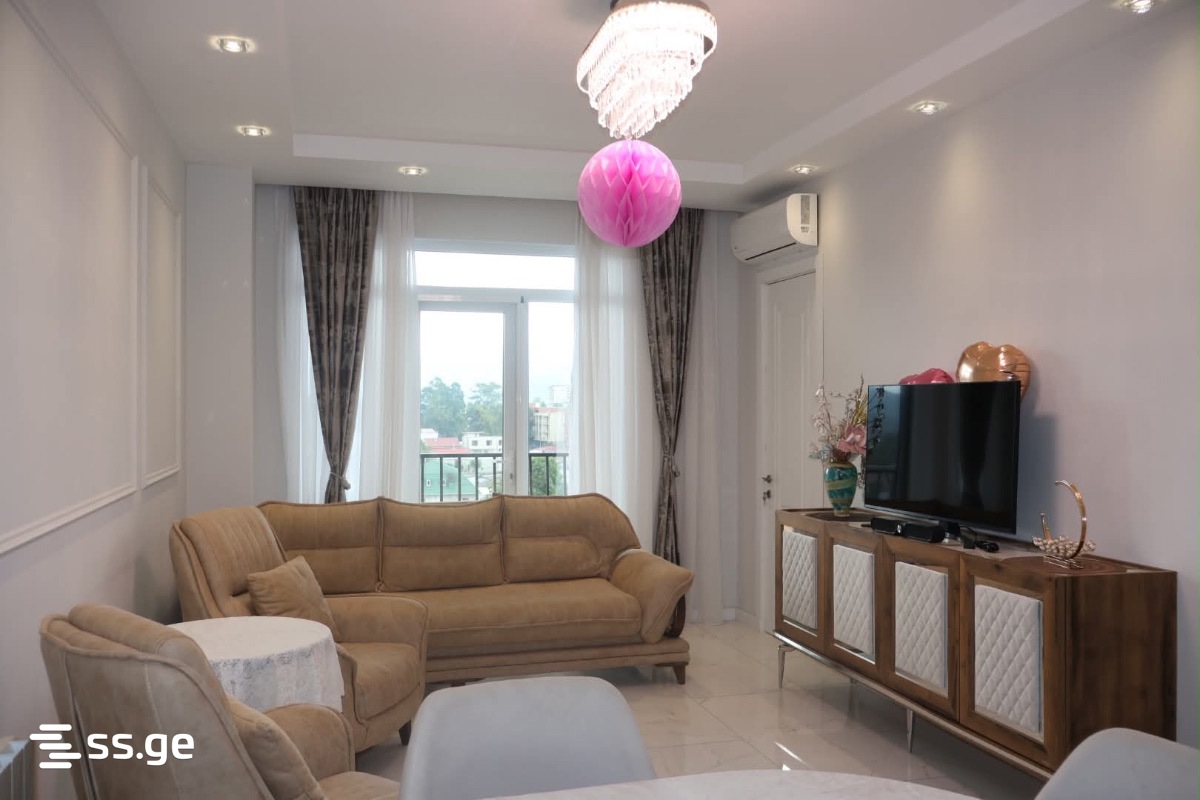 4 Room Flat For Rent. Khelvachauri view 1