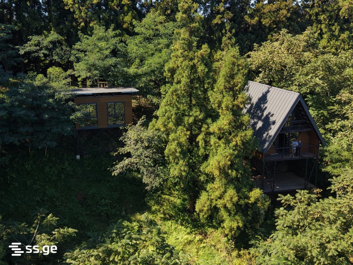 4 Room Summer Cottage For Sale view 2