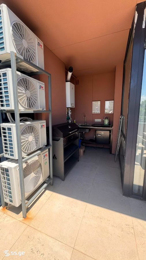 4 Room Private House For Sale view 11