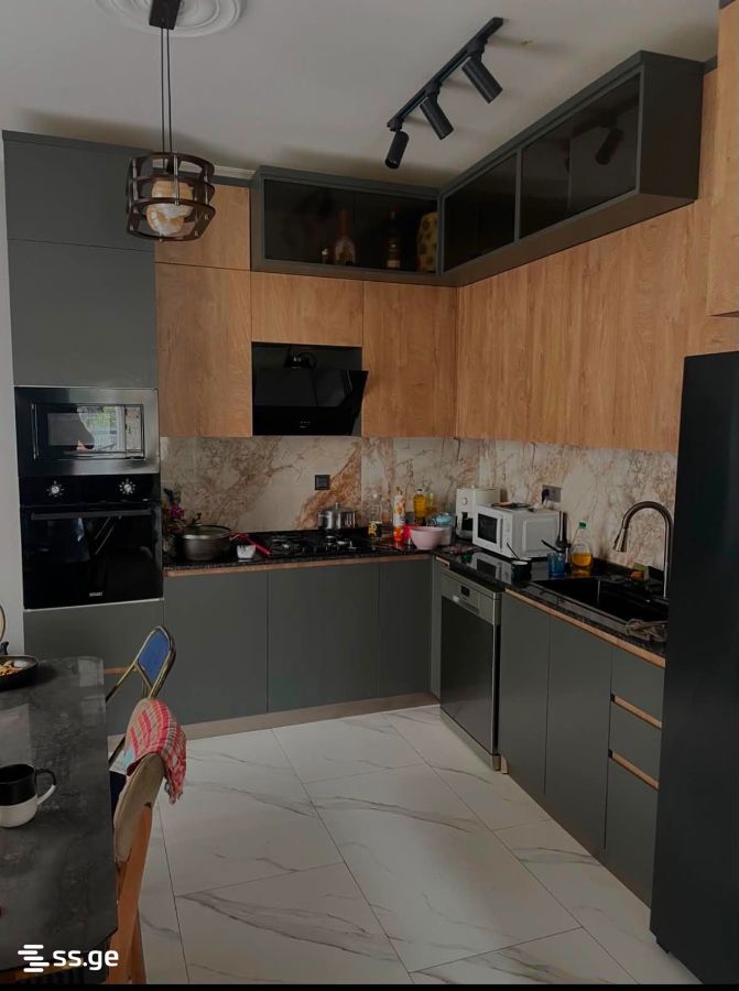 5 Room Private House For Rent. Batumi view 4