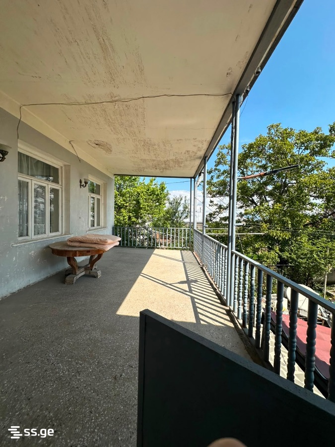 6 Room Private House For Rent. Telavi view 12
