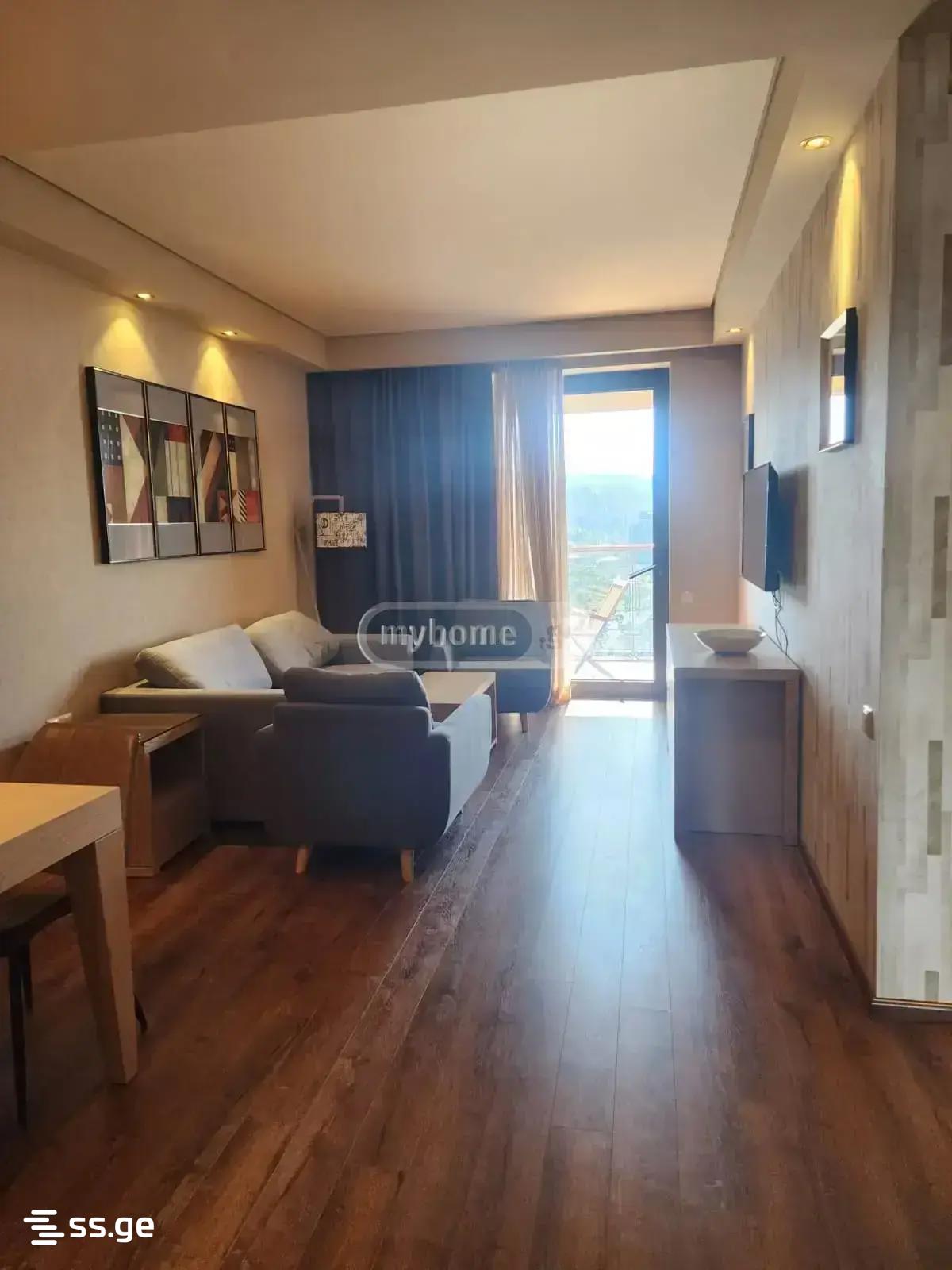 2 Room Flat Daily Rent. Chaqvi view 4