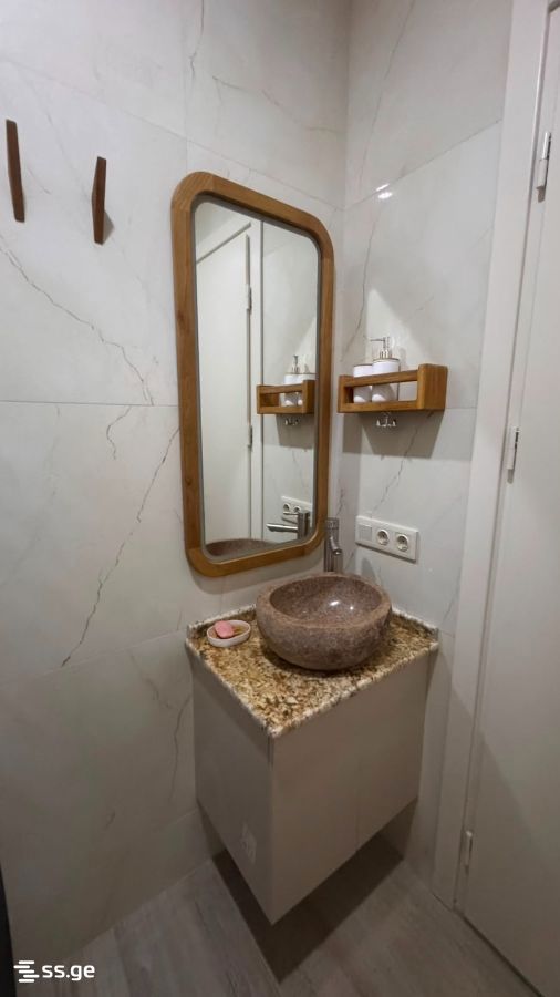 4 Room Private House For Sale view 2