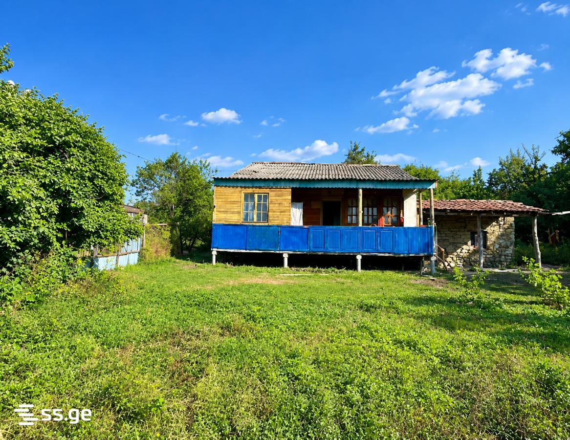 3 Room Summer Cottage For Sale view 1