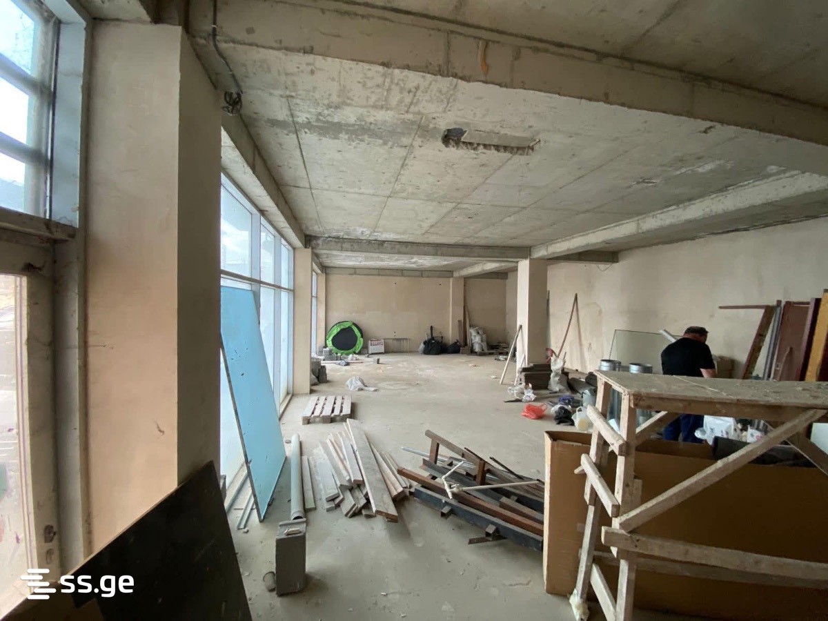 Commercial Real Estate For Rent. Didi Digomi view 1