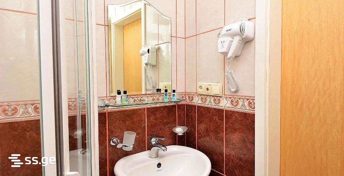 16 Room Hotel For Sale view 8