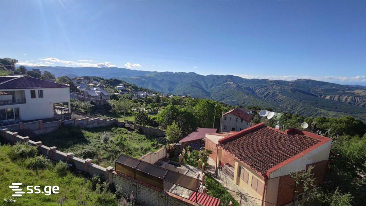 4 Room Summer Cottage For Sale view 3