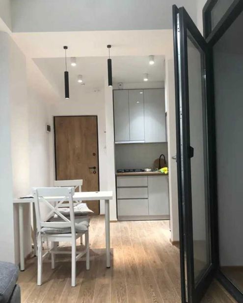 2部屋のマンション、ფანასკერტელ-ციციშვილის ქ.