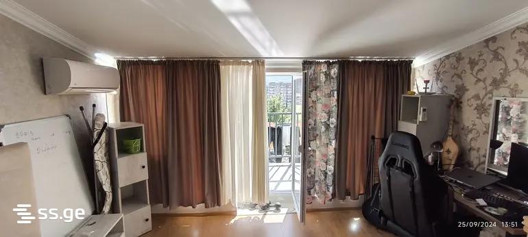 2 Room Private House For Sale view 3
