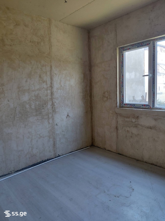 2 Room Private House For Sale view 5