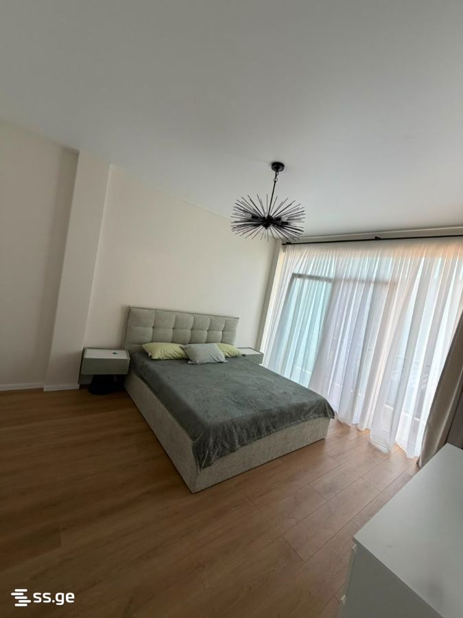 6 Room Private House For Sale view 10