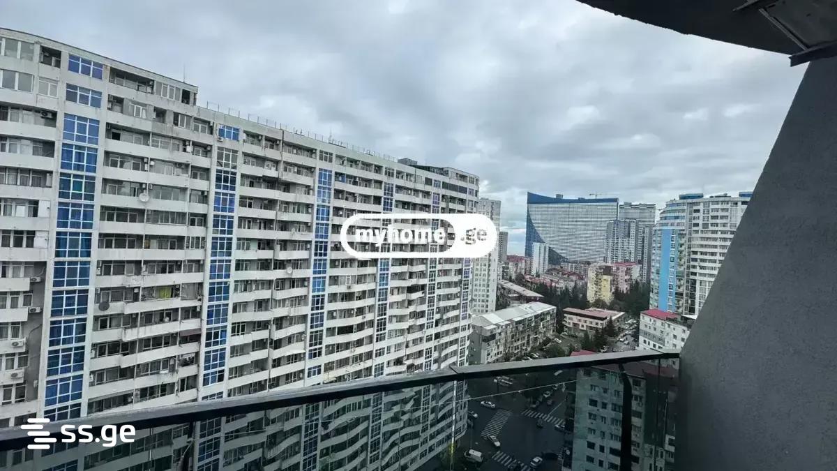 1 Room Flat Daily Rent. Batumi view 6