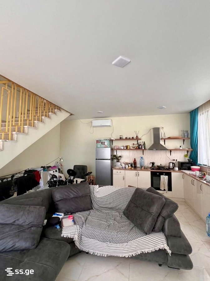 4 Room Private House For Rent. Batumi view 4