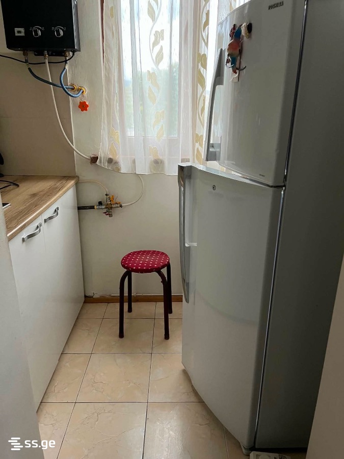 2 Room Flat Daily Rent. Tskaltubo view 5