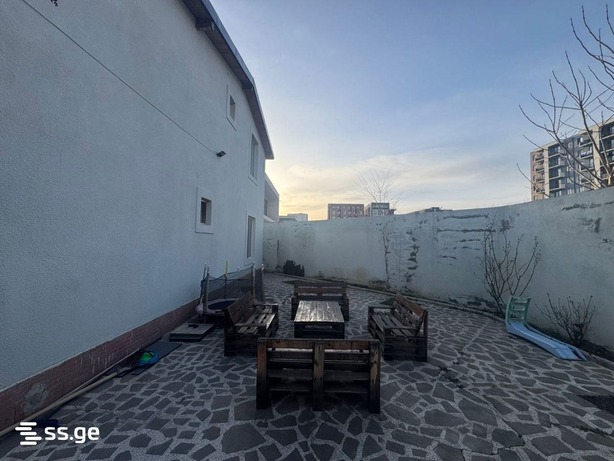 5 Room Private House For Sale view 10