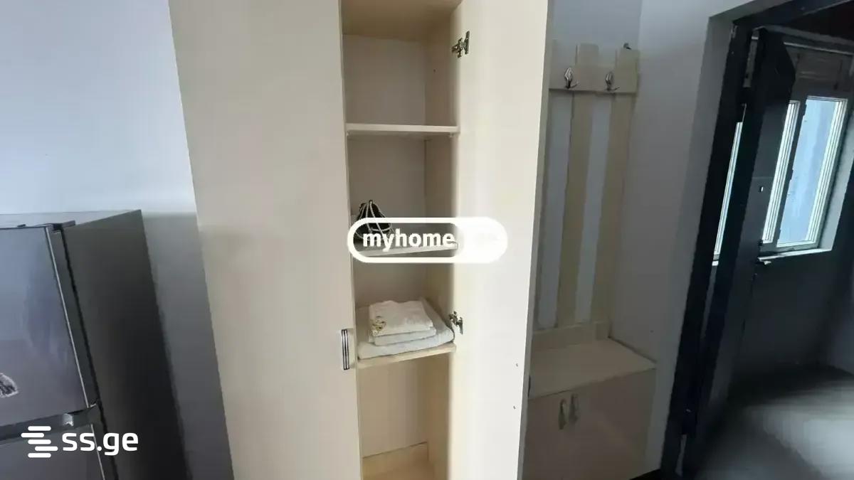 1 Room Flat Daily Rent. Batumi view 8