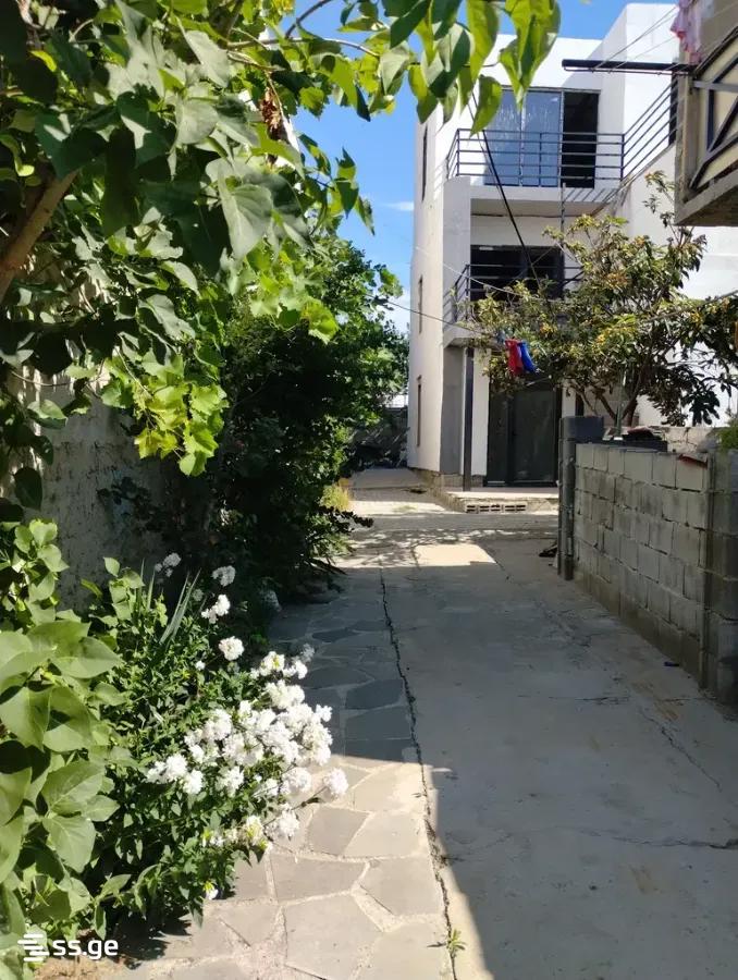 7 Room Private House For Sale view 9