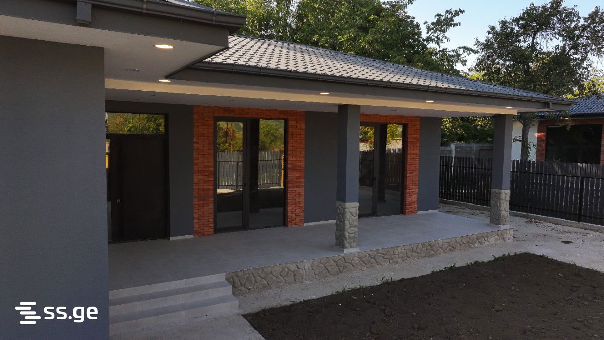 4 Room Summer Cottage For Sale view 12